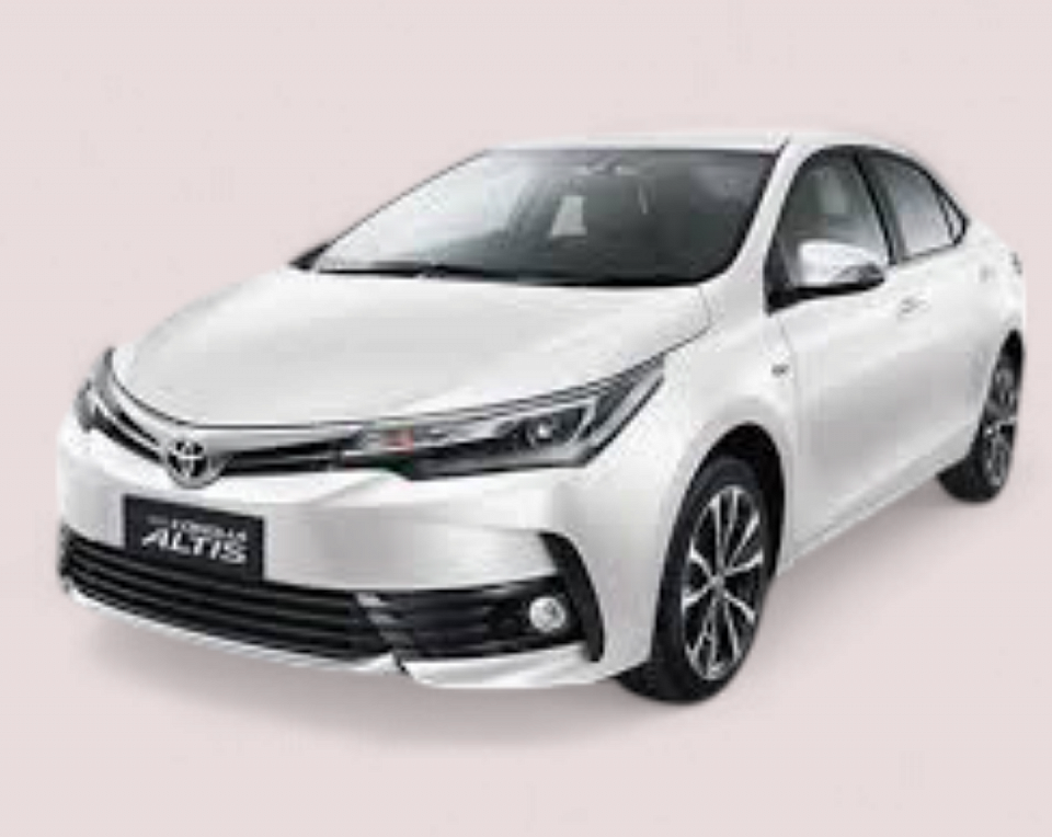 รถเก๋ง, รถ Toyota Altis