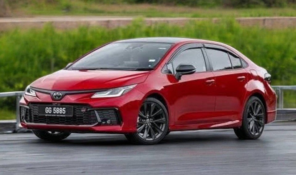 รถเก๋ง, รถ Toyota Altis